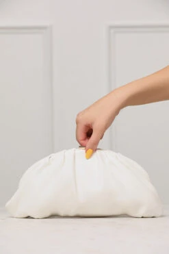 Calla Clutch (White)