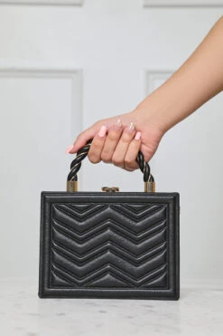 Othilia Trunk Purse (Black)