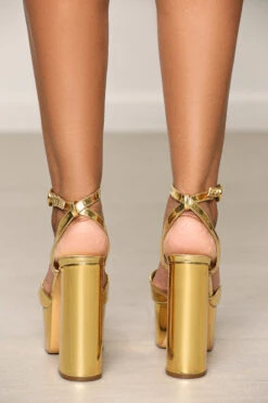 Dorola Metallic Platform Heels (Gold) 7 Dorola Metallic Platform Heels (Gold) -Lilly's Kloset lilly6 13 2336684