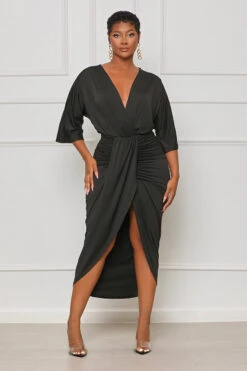 Feel My Vibe Plunge Midi Dress (Black)