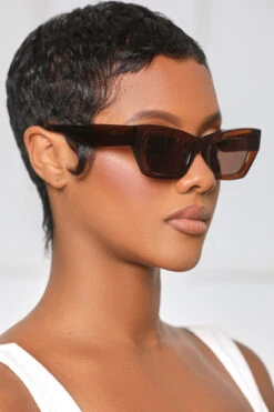 Selina Sunglasses (Brown)