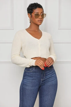 Pretty Chic Crop Sweater (Cream)- FINAL SALE