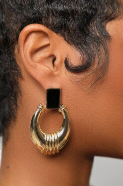 Gold Oval Hoops