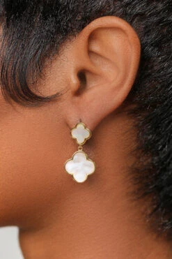 Clover Drop Earrings (Iridescent)